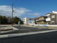 阪急とJRの2WAYアクセスです！
全12区画の分譲地！フリープラン対応！