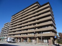 ＪＲと阪急の２ＷＡＹアクセスです！
神足小学校区！生活便利地！
南向きの為、陽当り良好！眺望良好♪