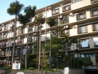 阪急「西山天王山」駅徒歩8分！
結露防止の為、断熱材施工済！
陽当・通風良好！南向きバルコニー！
フルリノベーション、平成29年5月完了済！