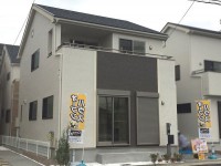 全6区画分譲！生活便利地！長期優良住宅！
ロフト付！実用性の高いワイドバルコニー！
カウンターキッチン！ウォークインクローゼット有！