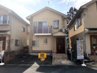 京阪電気鉄道石坂線『坂本比叡山口駅』まで徒歩9分！
広々LDK19.5帖♪駐車2台可能♪
前面道路6ｍと車の出し入れラクラク！閑静な住宅地です！

