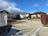 全３区画、第一期分譲地販売開始！自由設計につき、お好きなプランで建築可！
周辺環境が充実した生活便利♪
阪急『西山天王山駅』徒歩６分の駅近アクセス！