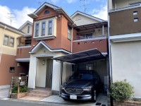 阪急『洛西口駅』まで徒歩１４分と通勤・通学便利！丁寧にお使いで美宅！
前面道路広々６ｍと駐車もラクラク♪全居室６帖以上！
周辺施設充実で生活便利！
