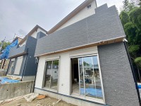 阪急「西山天王山」駅徒歩１５分！大型分譲地！
前道広々6ｍ！土地広々60.63坪！！
大山崎第二小学校まで約480ｍ（徒歩6分）でお子様にも安心！