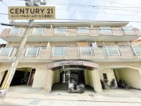 阪急『西向日駅』徒歩７分！専用駐車場付！
３ＤＫと５ＤＫのお部屋を分けてお住まい頂けます♪
二世帯住宅にもおすすめです！買い物施設が徒歩圏内で便利！