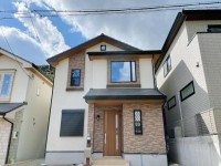 阪急「西山天王山」駅徒歩15分！大型分譲地！
前道広々6ｍ！土地広々34.23坪！！
第二大山崎小学校まで約480ｍ（徒歩6分）でお子様にも安心！