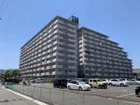 ２０２２年９月にフルリノベーション完成！
１１階建の９階部分で陽当り・通風・眺望良好！
ペット飼育可能(規約制限あり)！買物施設が徒歩圏内♪