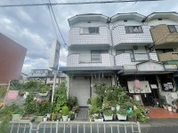 阪急『桂駅』まで徒歩９分と通勤・通学便利！
店舗付き住宅！西・東の両面道路で陽当たり・通風良好！
周辺施設が徒歩圏内に揃っており生活便利！