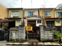 建築条件無土地！お好きな工務店ハウスメーカーで建築可能です！
JR「向日町」駅まで徒歩10分、阪急「東向日」駅まで徒歩15分！
通勤・通学に便利な2WAYアクセス！