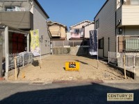 建築条件無し売土地の為、お好きな工務店やハウスメーカーで建築可能！
閑静な住宅地の整形地！前道広々６ｍ！
徒歩圏内にスーパーがあって生活便利な立地♪