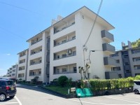 令和６年４月にリフォーム済！
南向きで陽当たり良好！
マンション１階部分の３ＬＤＫで全室６帖以上！
阪急『西山天王山駅』まで徒歩１５分！