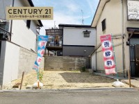阪急『西向日駅』まで徒歩１５分と通勤・通学に便利♪
小学校まで徒歩７分でお子様の通学も安心です！
閑静な住宅地です♪