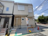 全３区画の分譲地！
夏は涼しく、冬は暖かい低炭素住宅！
フラット３５Ｓ対応！太陽光パネル６．４５ｋｗ搭載！
