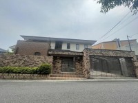 大成建設施工のコンクリート住宅『パルコン』！
全居室８条以上の５ＳＬＤＫ！太陽光自家発電付き！
各居室に床暖房＋温度センサー付換気扇！閑静な住宅地！