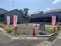限定２区画の分譲地！自由設計対応につき、お好きな間取りにて建築可能！
阪急『桂駅』まで徒歩９分！閑静な住宅地！
小学校まで徒歩５分と通学も安心です♪