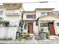 北・南の両面道路につき、陽当たり・通風良好！閑静な住宅地！
阪急『桂駅』まで徒歩７分と通勤・通学に便利な立地！
リフォームのご相談も承っております♪