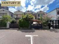 建築条件無し売り土地につき、お好きな工務店やハウスメーカーで建築可能！
阪急とＪＲの駅チカ２ＷＡＹアクセス！
南側は駐車場の為、陽当たり・通風良好♪