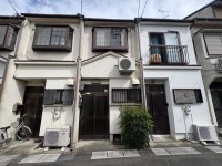 向日市、西京区、南区を専門　ユニバーサルホームサービス洛西口店 阪急「西向日」駅まで徒歩８分と通勤・通学に便利な立地♪
たくさん収納できる屋根裏収納もございます！
スーパーやコンビニ・郵便局等、徒歩圏内に生活施設充実！