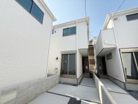 全4区画の分譲地！阪急「長岡天神」駅まで徒歩12分！
南向きバルコニーの為、日当たり・通風良好！
徒歩圏内に周辺施設も充実しており生活に便利な立地！