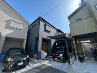 ２０２３年建築の築浅物件！閑静な住宅地！
室内設備も整っているため快適にお住まいいただけます！
小・中学校が徒歩１０分圏内でお子様の通学も安心！