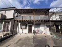 向日市、西京区、南区を専門　ユニバーサルホームサービス洛西口店 間口広々約７．２メートル！南向きの陽当たり良好！ 
解体更地渡し！前道ゆったり６．２メートル！ 
小学校まで徒歩２分とお子様の通学も安心♪