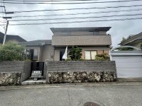 閑静な住宅地の６ＬＤＫ！ファミリー世帯にオススメです！
安心・快適なオール電化住宅！全居室８帖以上！
周辺交通量も少ないのでお子様も安心！駐車２台可能！