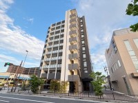 ２０２４年２月完成の新築マンション！美宅！
阪急とＪＲの駅近２ＷＡＹアクセス！『イオンモール京都桂川』が目の前♪
小・中学校まで徒歩圏内！お子様の通学も安心です！