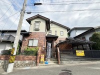 土地広々５３．９５坪！夢のマイホームが叶う建築条件無し土地！
お好きなハウスメーカー・工務店で建築可能！
区画の整った閑静な住宅街！交通量少なめで安心！