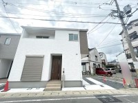 全3区画の分譲地!ZEH水準省エネ住宅!
収納スペースが豊富な4LDK!室内設備充実!
徒歩圏内に商業施設がそろっているので生活に便利!