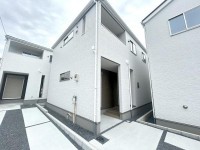 全3区画の分譲地!ZEH水準省エネ住宅!
収納スペースが豊富な4LDK!室内設備充実!
徒歩圏内に商業施設がそろっているので生活に便利!