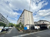 ５階建ての４階部分！南東角部屋につき、眺望・陽当り良好！
リフォーム歴のあるお部屋！室内、大変丁寧にお使いです！
ＪＲと阪急の２ＷＡＹアクセス！