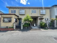 限定１区画！広々６８．８坪の建築条件無し土地！
お好きなハウスメーカー・工務店で建築可能！
南北ともに隣接建物が無く開放的！