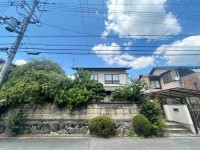 全２区画の分譲地！自由設計につきお好きな間取りで建築可能！
南向きの為、陽当たり良好！土地約３０坪！
小学校まで徒歩圏内！お子様の通学も安心です！