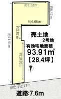 ＪＲ向日町駅まで徒歩１１分！限定２区画の分譲地！
前道広々７．６ｍ！
自由設計につきお好きな間取りで建築可能！
