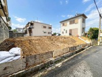 全３区画の建築条件無土地の分譲地！
お好きなハウスメーカーやで建築可能！周辺施設も充実！
阪急『東向日駅』とＪＲ『向日町駅』の駅近２ＷＡＹアクセス！