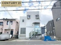 向日市、西京区、南区を専門　ユニバーサルホームサービス洛西口店 プール付きの物件！
ダイビングの練習ができるプール室あり！
倉庫・趣味のスペースとしてオススメ！！