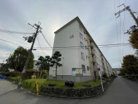 向日市、西京区、南区を専門　ユニバーサルホームサービス洛西口店 阪急【長岡天神駅】まで徒歩８分！２ＷＡＹアクセスで通勤・通学にも便利な立地です♪
南バルコニーで日当たり・通風良好！
室内ハウスクリーニング済の為、即入居可能です！