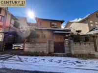 向日市、西京区、南区を専門　ユニバーサルホームサービス洛西口店 居住スペースにゆとりのある５ＳＬＤＫの間取り！
南向きバルコニーにつき陽当たり良好！
納戸付き！収納スペースも充実しています！