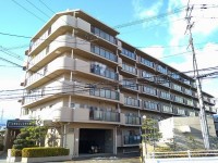 向日市、西京区、南区を専門　ユニバーサルホームサービス洛西口店 ２０２６年７月完了予定のリフォーム渡し！
陽当たり・通風・眺望良好！周辺施設が充実しており、生活に便利な立地♪
小・中学校まで徒歩圏内の為、お子様の通学も安心です！