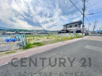 建築条件無し土地!お好きな工務店やハウスメーカーで建築可能!
阪急「桂」駅まで徒歩10分!通勤・通学に便利!
徒歩圏内に買物施設が充実しており生活に便利な立地!