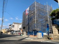 向日市、西京区、南区を専門　ユニバーサルホームサービス洛西口店 阪急「西向日」駅まで徒歩９分！
ＬＤＫ広々約１７帖！家族みんなが快適に過ごせる！
車駐車２台可能！ゆとりのある駐車スペース！