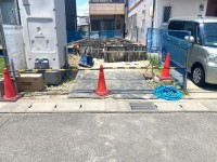 向日市、西京区、南区を専門　ユニバーサルホームサービス洛西口店 阪急とＪＲの２ＷＡＹアクセス可能な好立地！
閑静な住宅地の整形地！南向きの為、陽当り良好！
周辺施設も徒歩圏内で生活便利な立地♪