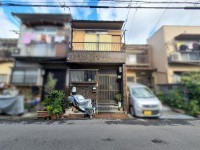 向日市、西京区、南区を専門　ユニバーサルホームサービス洛西口店 阪急『洛西口駅』とＪＲ『向日町駅』の駅近２ＷＡＹアクセス！
南向きにつき、陽当たり良好です！
生活関連施設が徒歩圏内に充実で生活便利な立地♪