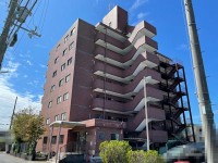 向日市、西京区、南区を専門　ユニバーサルホームサービス洛西口店 ＪＲ「向日町」駅まで徒歩８分！空家につき、即入居可能！
教育施設まで徒歩圏内とお子様の通学も安心♪
角部屋、南バルコニーの為、陽当たり・通風良好！