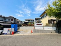 向日市、西京区、南区を専門　ユニバーサルホームサービス洛西口店 南向きにつき日当たり良好！駐車２台可能！！
収納・設備が充実！３ＬＤＫのおうち♪
閑静な住宅街のため落ち着いた住環境！
閑静な住宅街のため落ち着いた住環境！