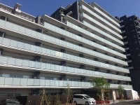 向日市、西京区、南区を専門　ユニバーサルホームサービス洛西口店 阪急とＪＲの駅近２ＷＡＹアクセス！
１４階部分のお部屋で陽当たり・通風・眺望良好♪
ペット飼育可（規約有）！室内大変キレイにお使いです◎