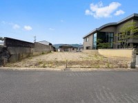 向日市、西京区、南区を専門　ユニバーサルホームサービス洛西口店 土地面積広々約５３坪！
洛西陵明小中学校まで徒歩７分戸お子様の通学も安心♪
全居室６帖以上！収納スペースも充実♪駐車２台可の３ＬＤＫ！