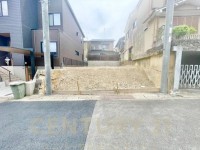 建築条件無し土地！お好きなハウスメーカー・工務店で建築可能♪
阪急とＪＲの２ＷＡＹアクセス可能！通勤・通学に便利！
前道ゆったり約６．１ｍ！現況更地！