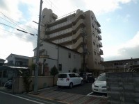 2026年7月末リフォーム実施!
北西角部屋につき、日当たり・通風良好!
JR『向日町駅』と阪急『東向日駅』の駅近2WAYアクセス!