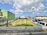 向日市、西京区、南区を専門　ユニバーサルホームサービス洛西口店 全２区画！建築条件無し売土地！
お好きなハウスメーカー・工務店で建築可能♪
現況更地！ゆったり約４５坪！
